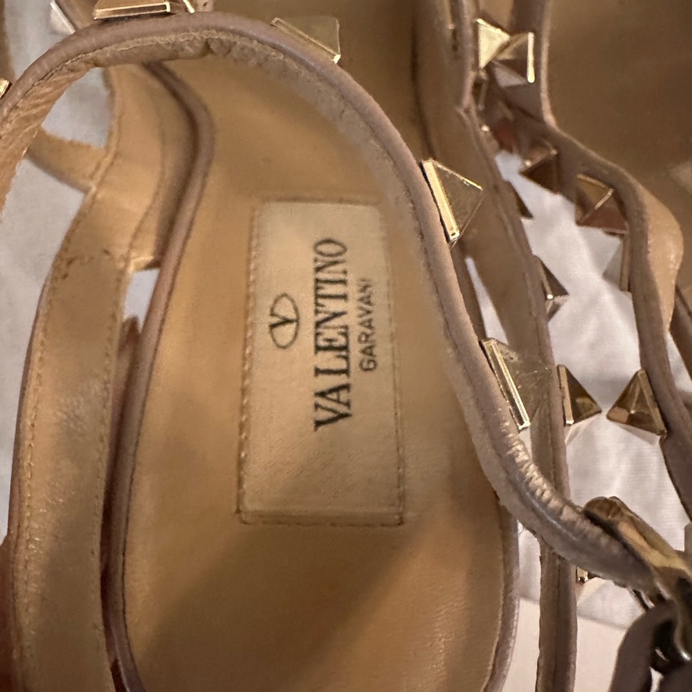 Valentino Beige Rockstud Heels - Picture 7 of 11